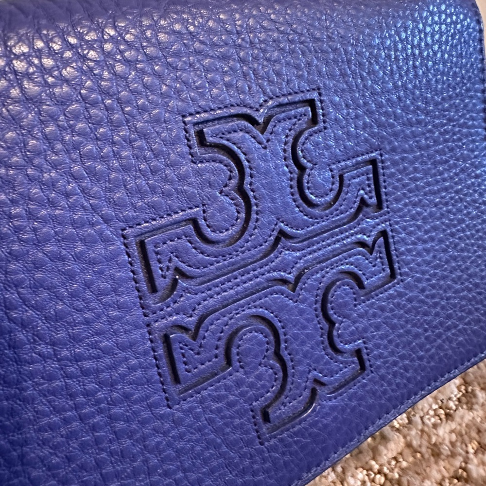 Tory Burch Cobalt Blue Pebbled Leather Logo Clutch